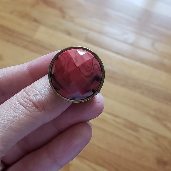 Ring - Picture 3 of 5